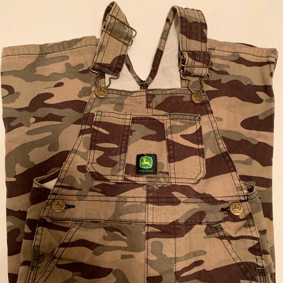 John Deere Other - 4T Camo John Deere Overalls🚜😍